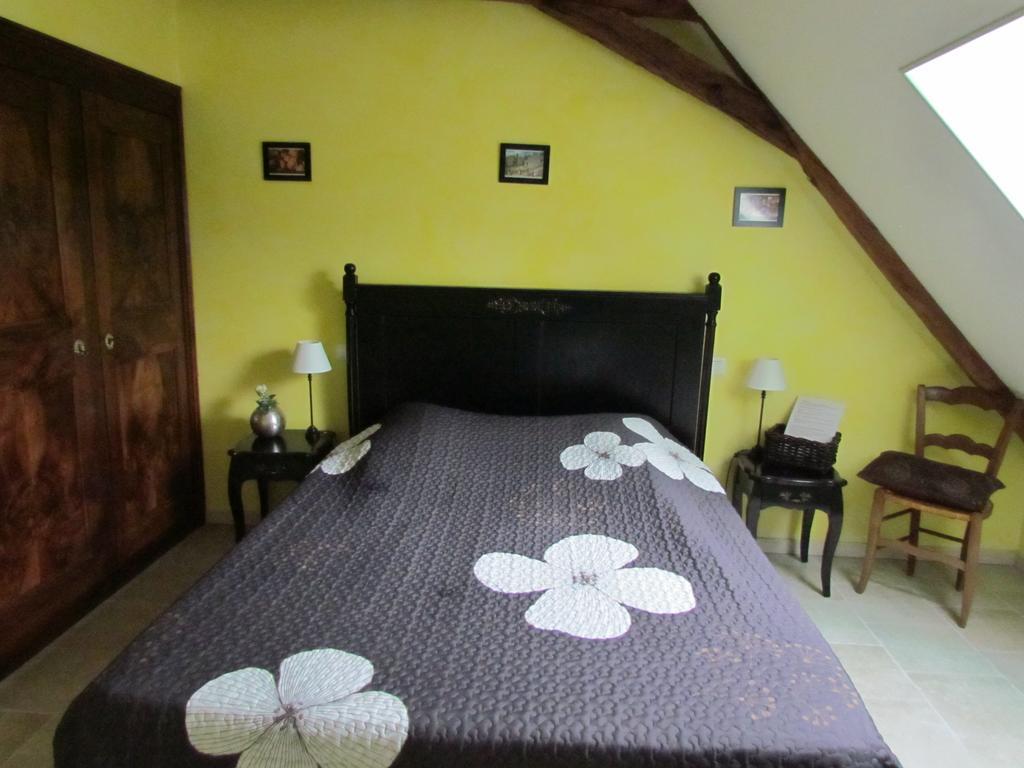 Bed and Breakfast Le Domaine Du Cerneau Nailhac Zimmer foto